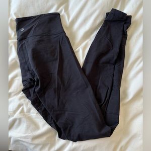 Black Lululemon Align leggings